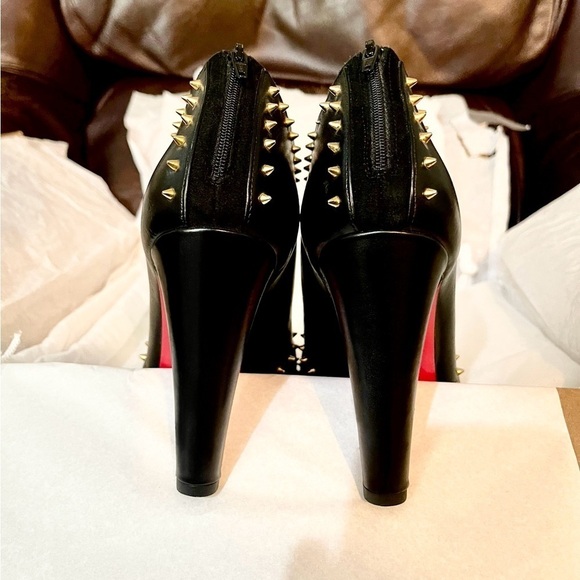 Christian Louboutin Carapachoc 100 Spike blk kid Lthr Peeptoe Ankle Boots EU38.5 - Picture 10 of 12